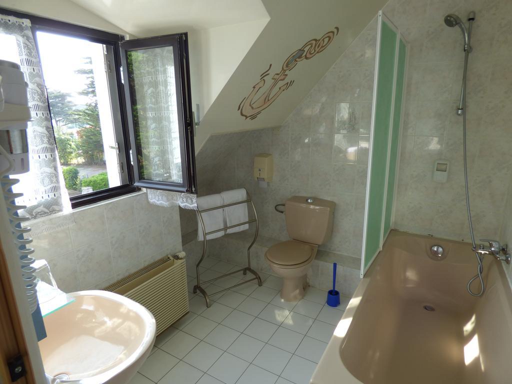 Hotel Castel Moor Le Croisic Bagian luar foto